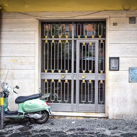 Апартаменти La Casa Di Sassa Неаполь Екстер'єр фото